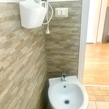 Monolocale Anna * В'яреджо